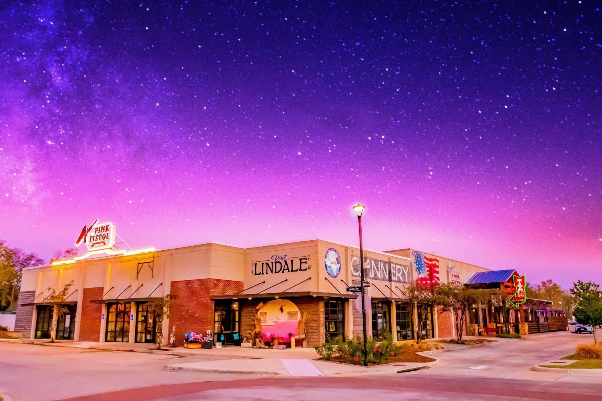 Holiday Inn Express & Suites - Lindale By Ihg Exteriér fotografie