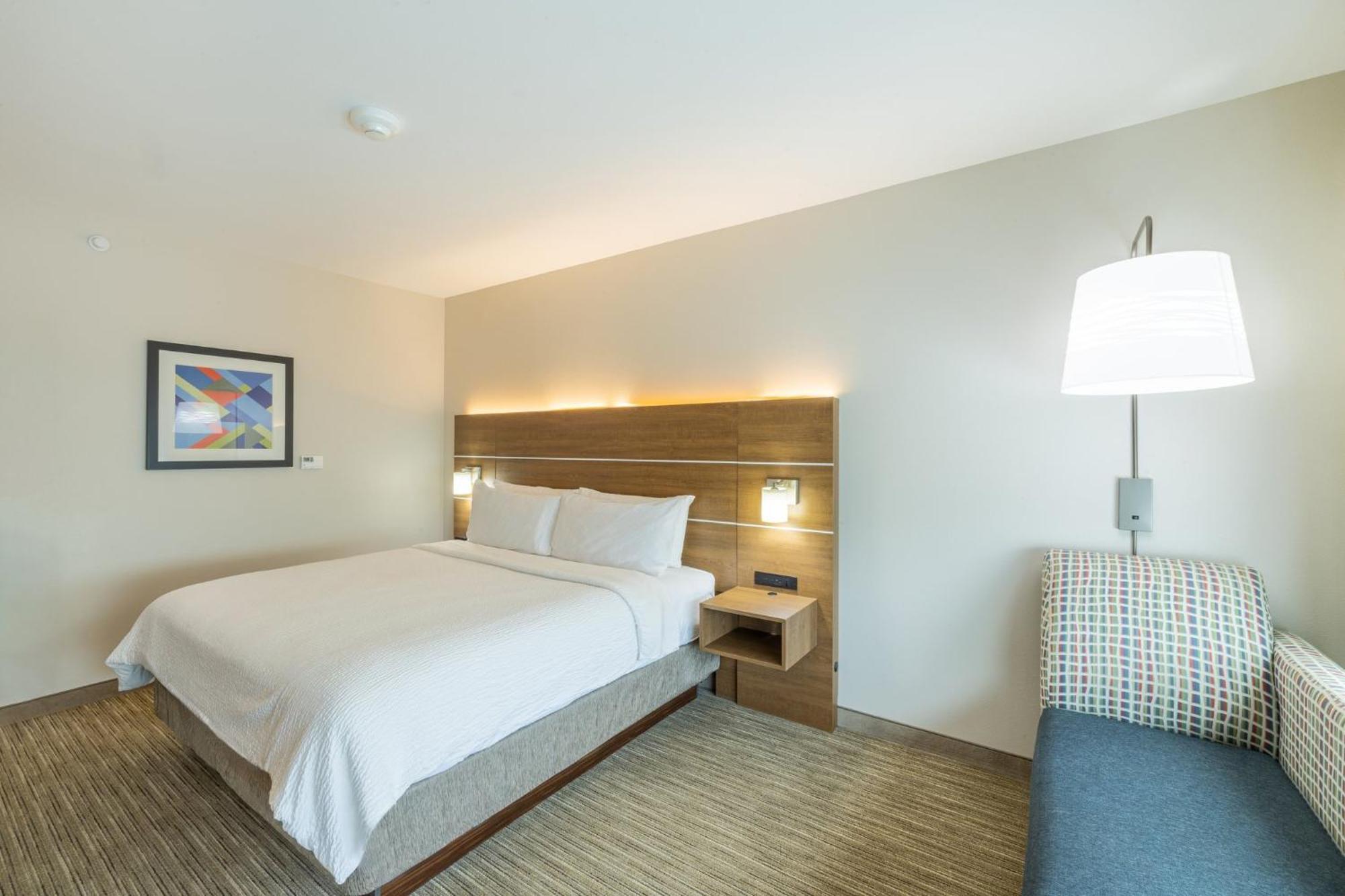 Holiday Inn Express & Suites - Lindale By Ihg Exteriér fotografie